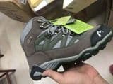 Stocks Men and Women Hiking and Walking Sports Shoe Boots Cheap Price