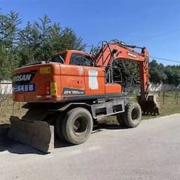 Best Price High Quality Used Excavator Doosan Dx150W-9c Second Hand Construction Diggers Wheel Type Machine