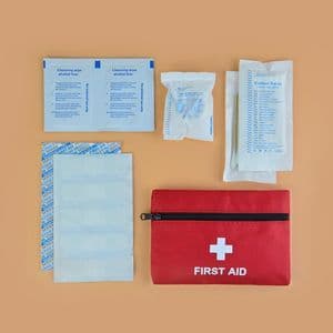 Cheap Price Emergency Mini First Aid First Aid Kit for Family Use