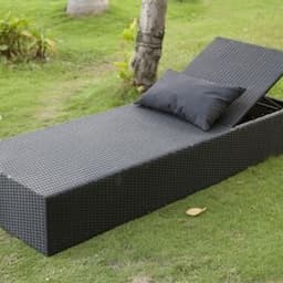 Black Wicker Chaise Lounge