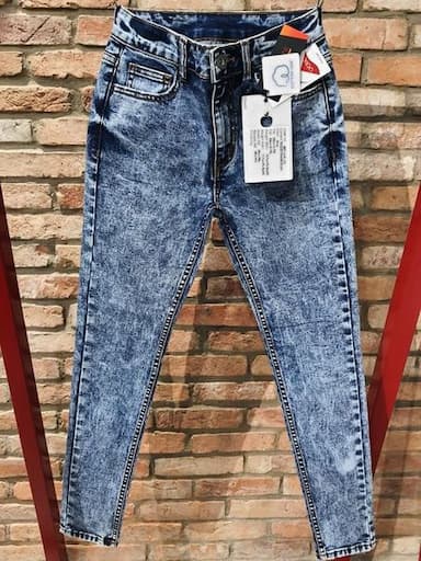 Clever denim