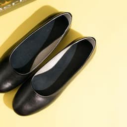 Women leather shoes