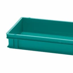 Plastic tray